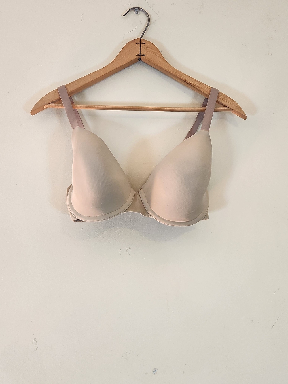Knix Free Flex Underwire Bra In Warm Sand